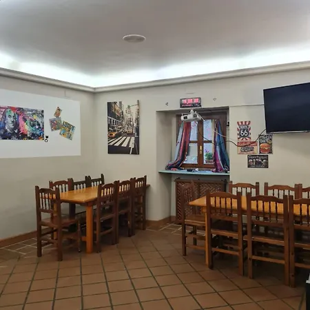 Albergue Bar Restaurante De Uncastillo